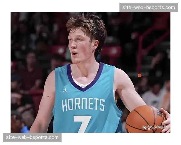 黄蜂战绩从垫底跃升至东部第八，克尼普尔稳定发挥激活球队体系